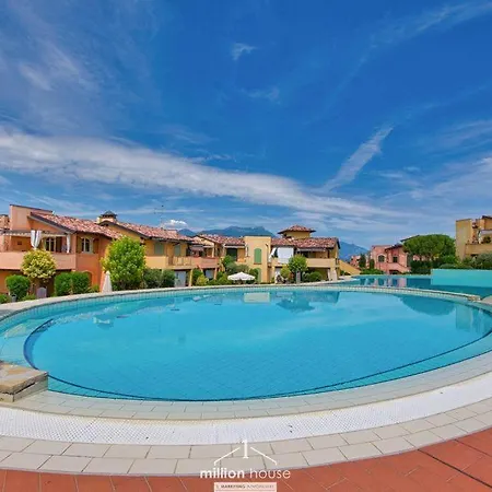Апартаменты Garda Retreat - Little Dream Манерба-дель-Гарда